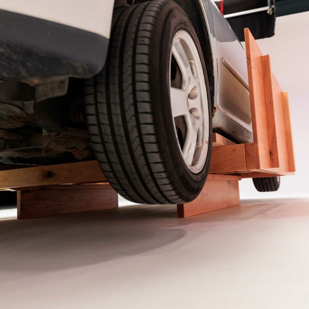 massif-super-strong-beds-car-on-top-3